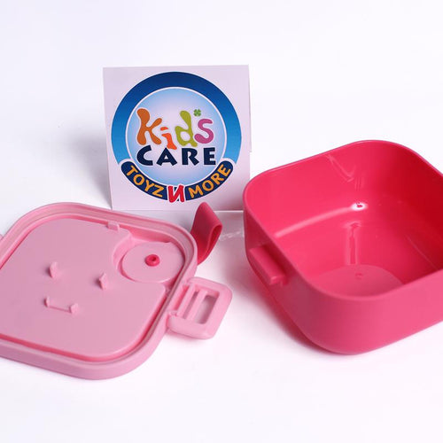 Load image into Gallery viewer, Premium Quality Hello Kitty Themed Lunch Box With Spoon (6500)
