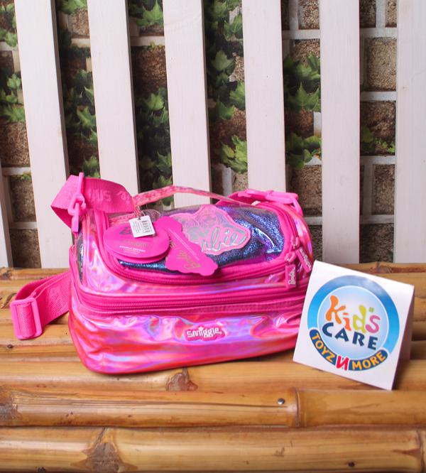 Smiggle Brand Barbie Themed Insulated Two Compartment Lunch Bag (717275)