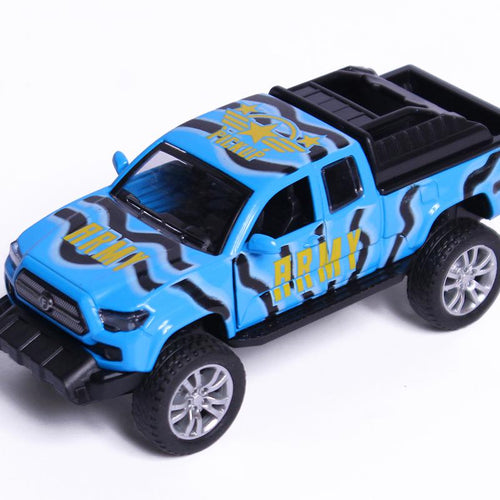 Load image into Gallery viewer, Die Cast Metallic Pull Back Openable Doors Camouflage Army Themed Model Jeep Toy (K147A)
