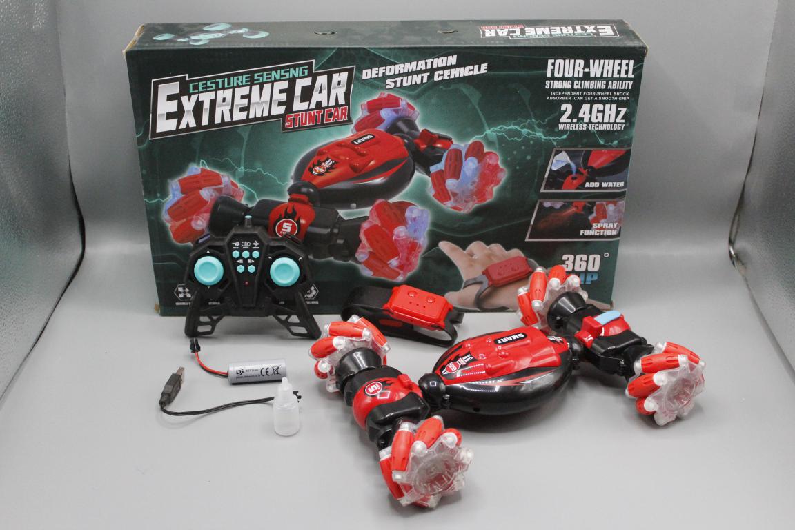 Gesture Sensing Extreme Rechargeable Stunt Car 360 Degree Rotation Red (FN031)