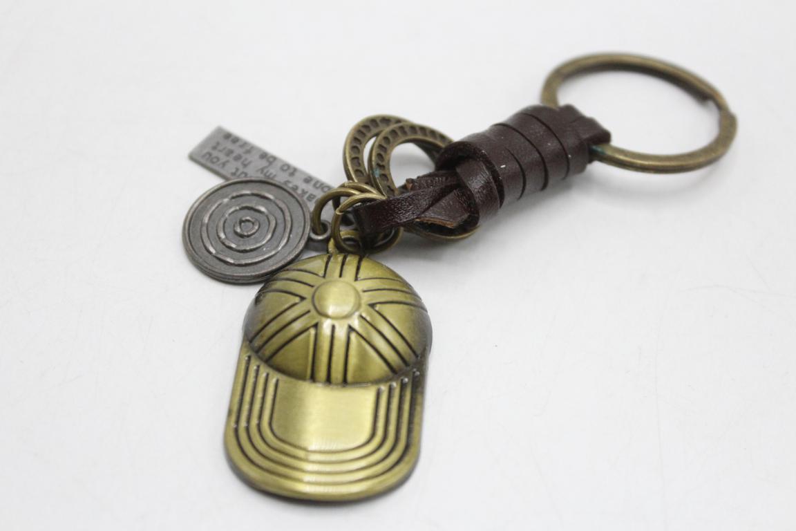 Cap Metallic Keychain