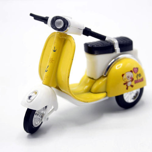 Load image into Gallery viewer, Vespa Pull Back Die Cast Metal Model (HF9008)
