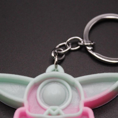 Load image into Gallery viewer, Baby Yoda Grogu Shaped Pop It Keychain And Bag Hanging (KC5055)
