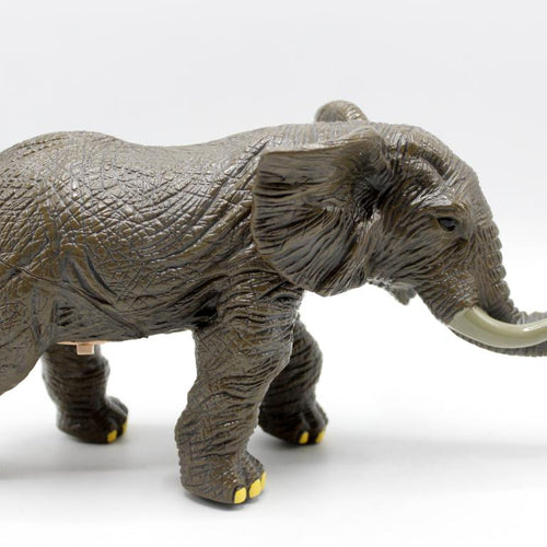 Load image into Gallery viewer, Elephant Rubber Toy With Sound (Q9899-556A)
