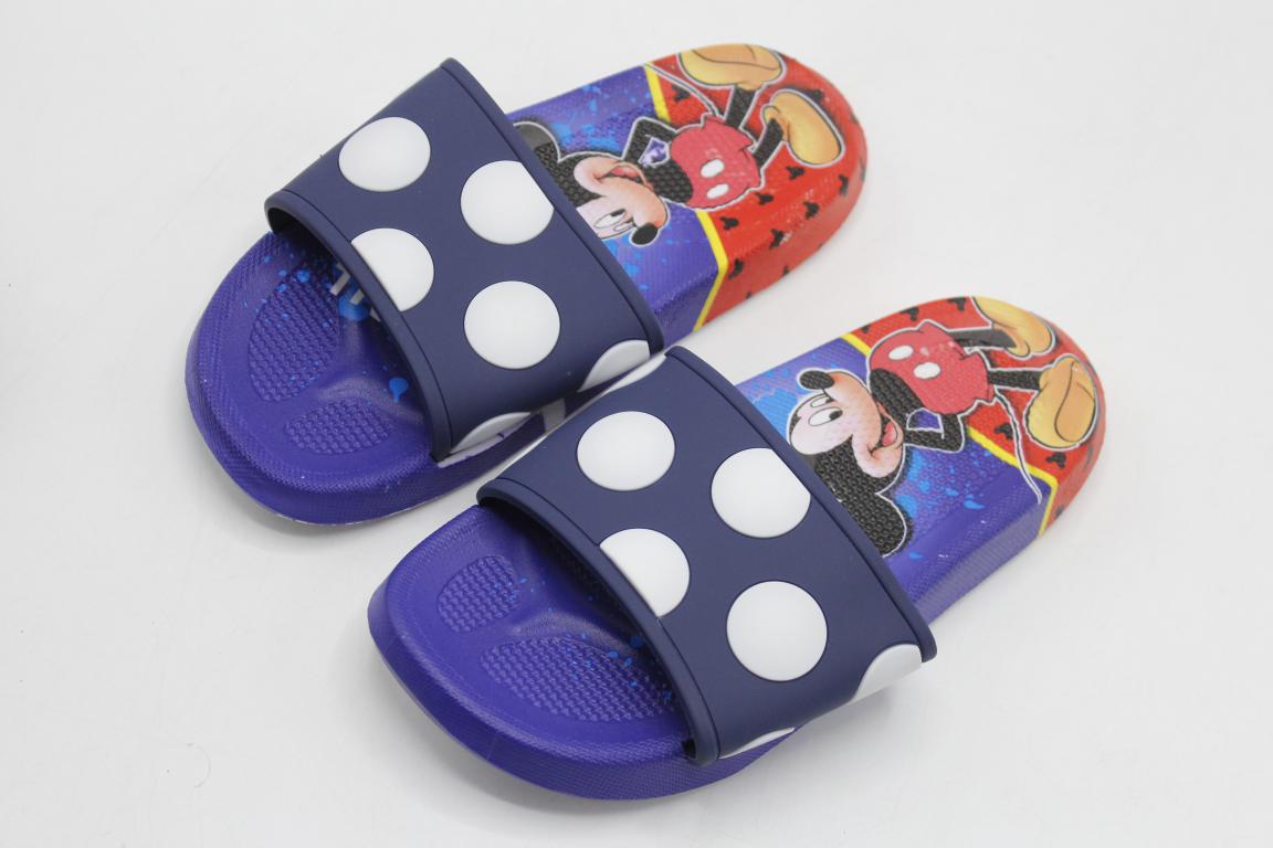 Kids mickey mouse on sale slippers